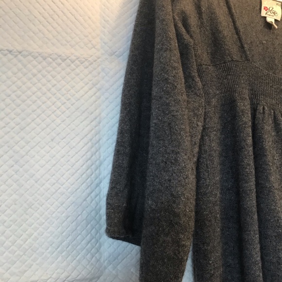 JOIE Petite Fit Sweater XS - Picture 4 of 7